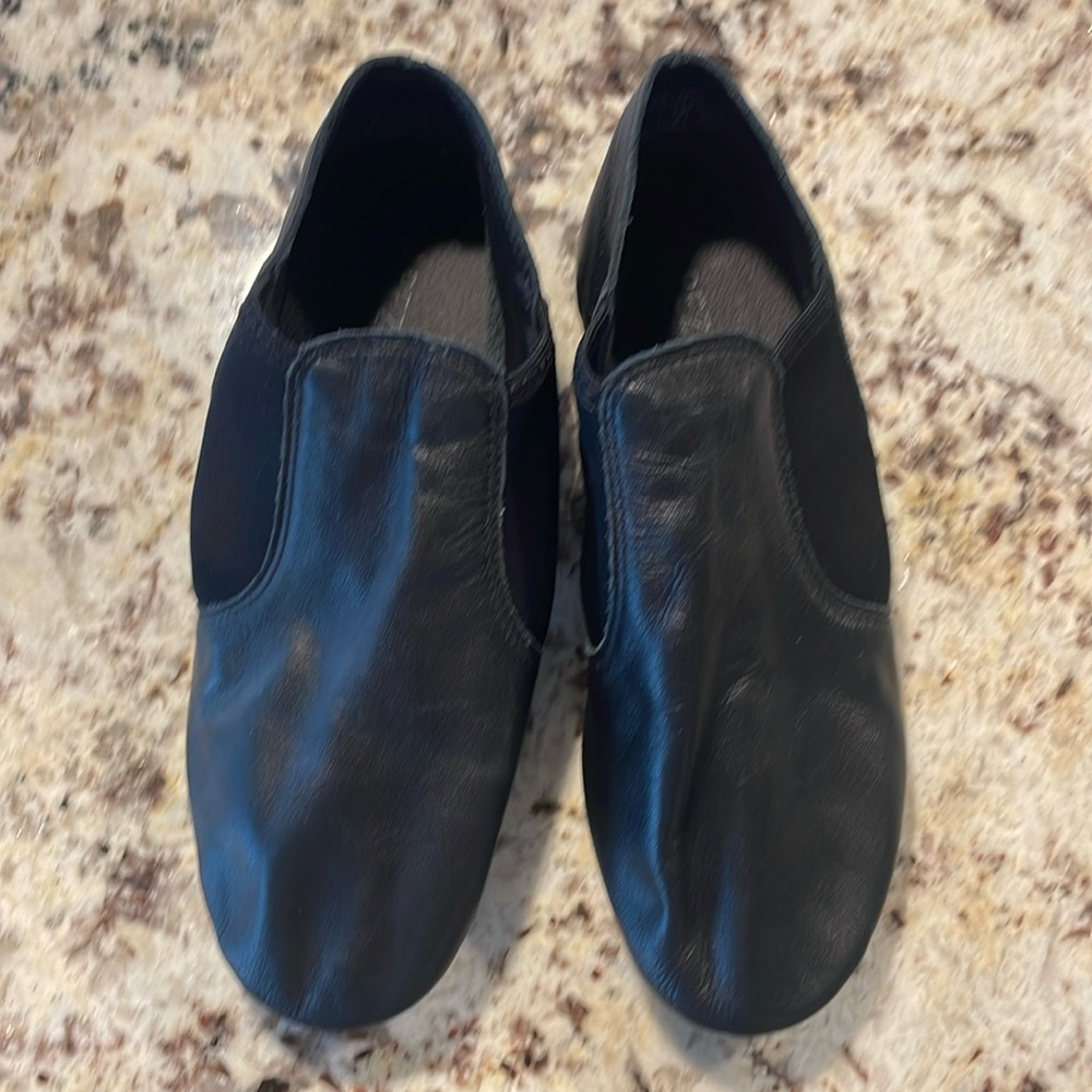Capezio 10.5 black jazz shoes
#006